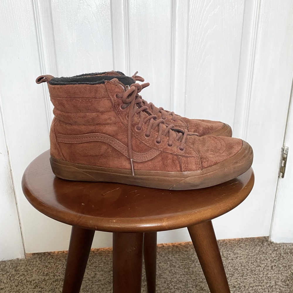 Vans Sk8-Hi MTE Brown Suede High-Top Sneakers – Men’s 8/Women’s 9.5